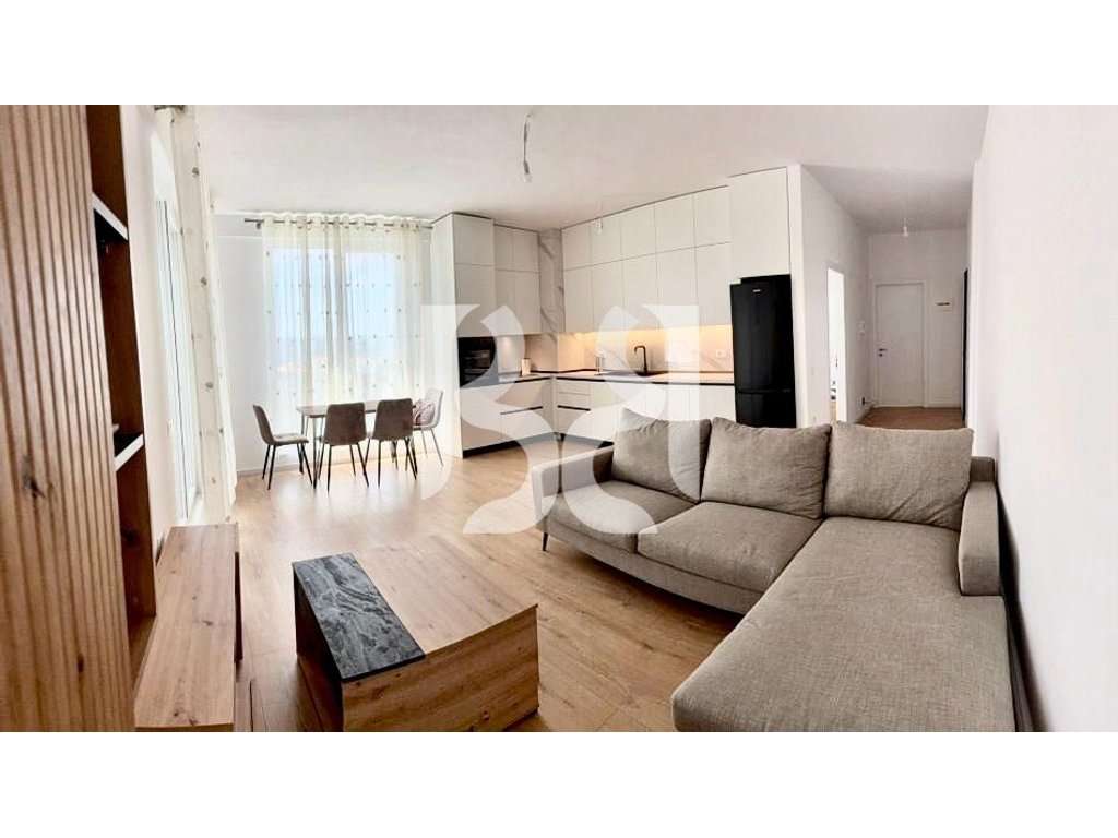 Apartament 2+1+2 me Ballkone me Qira, Bulevardi i Ri