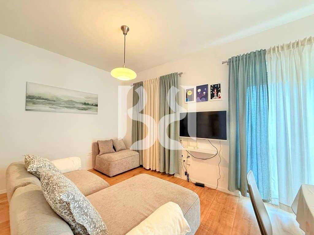 APARTAMENT ME QIRA [2+1+PARKIM] – LIQENI I THATË