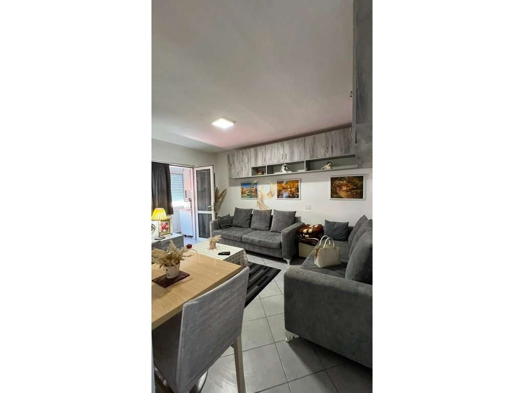 APARTAMENT ME QIRA [1+1] – BRRYL, TIRANË